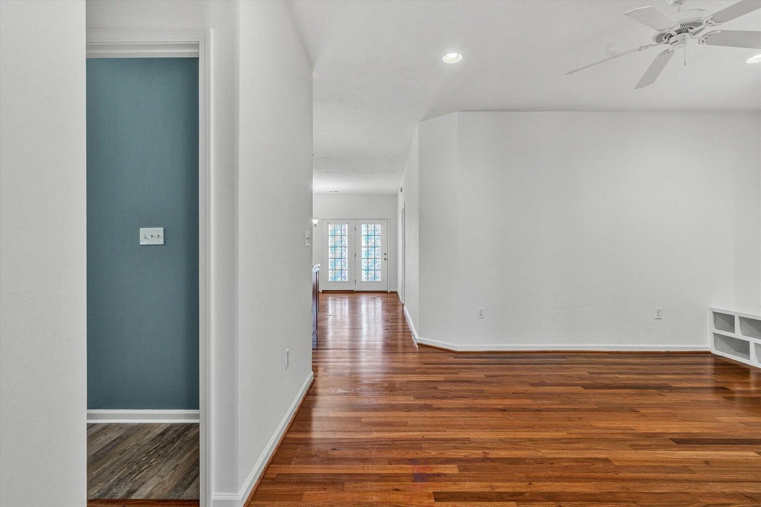 88 Maple ST - Photo 3