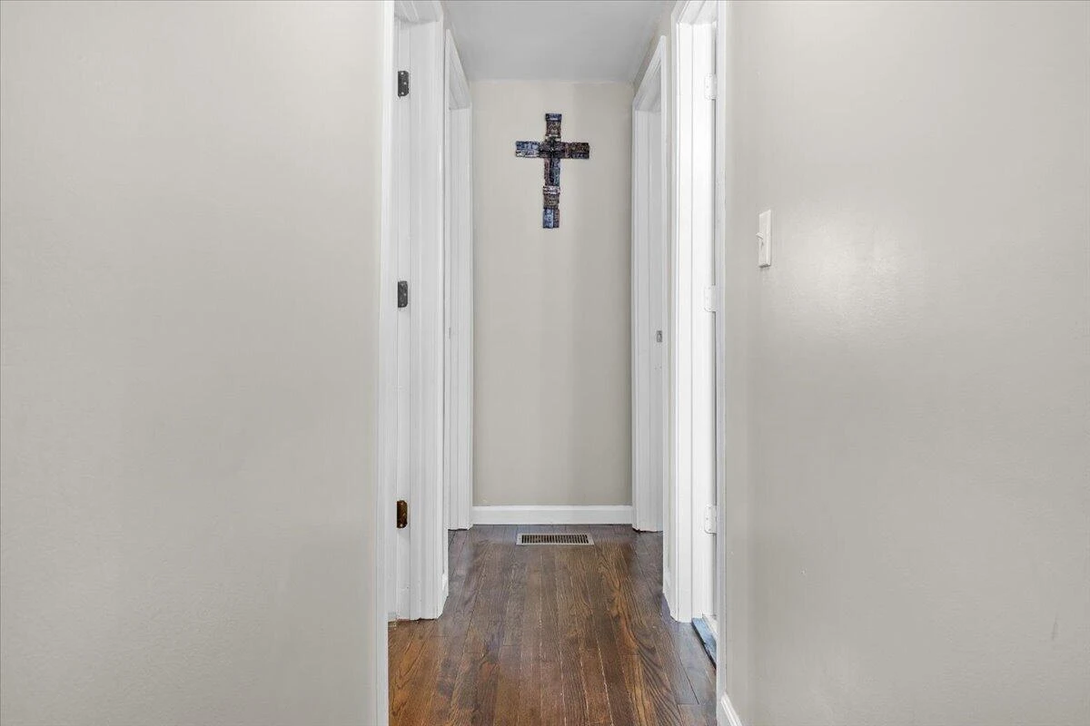 5620 Carter LN - Photo 13