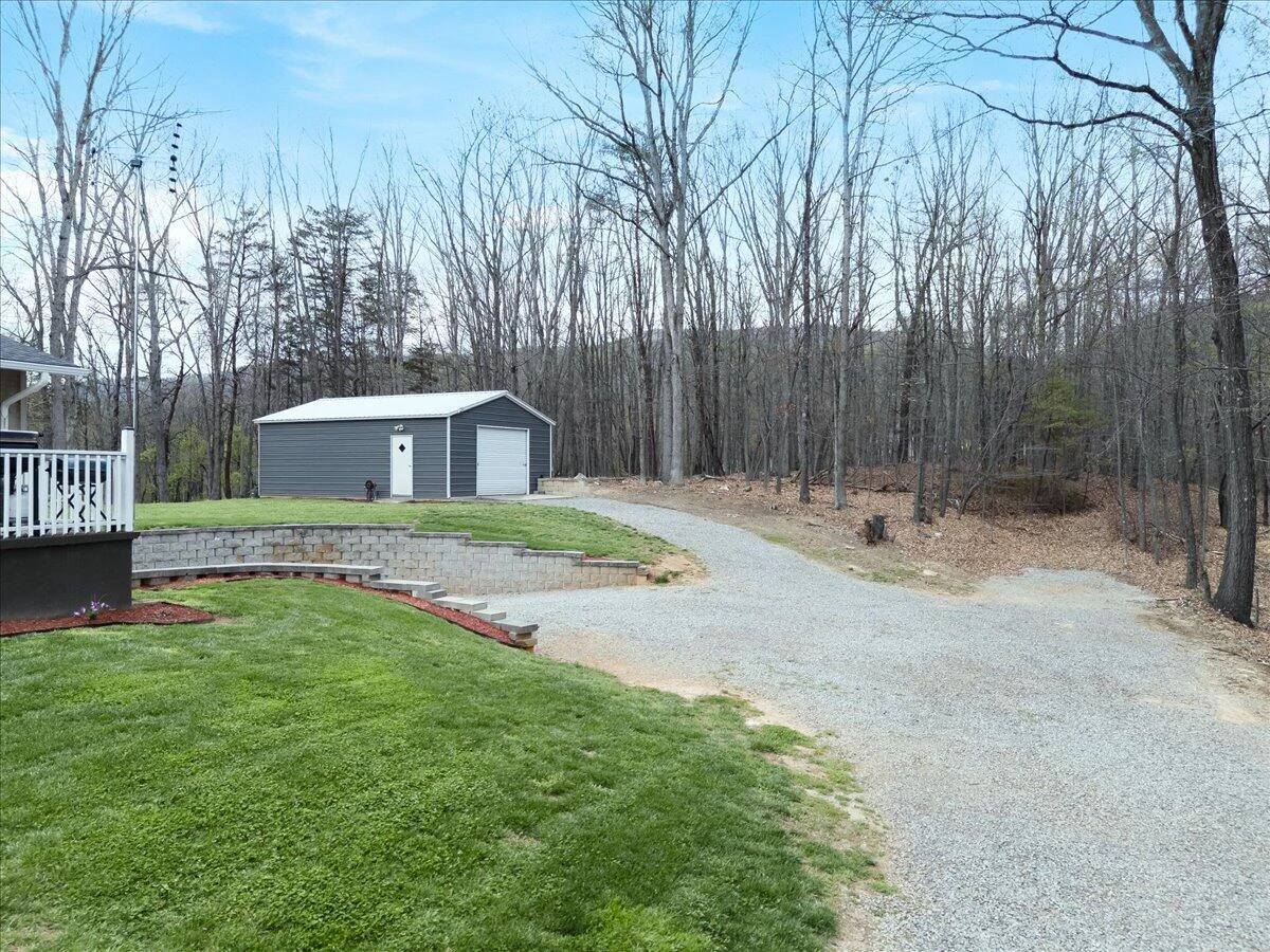 5620 Carter LN - Photo 29