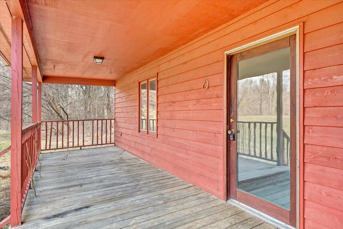 9537-9539 Floyd Hwy N - Photo 18