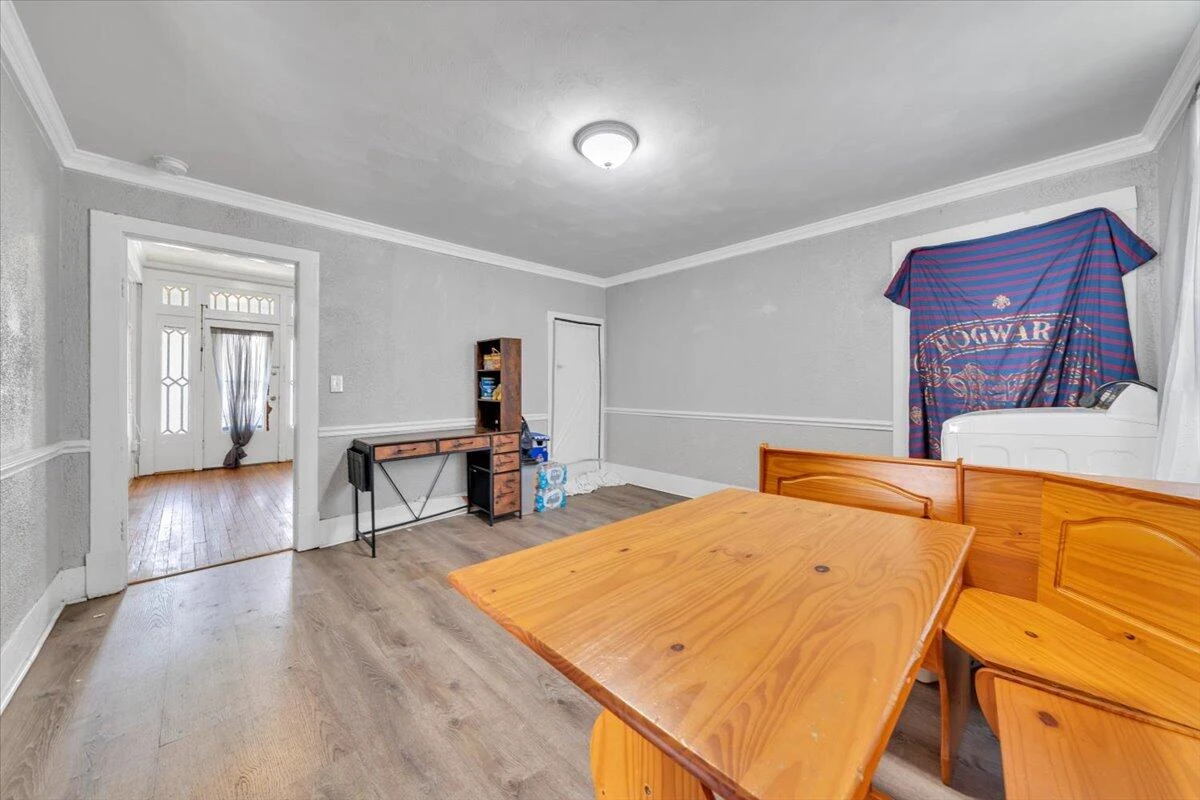 629 Highland AVE SE - Photo 12