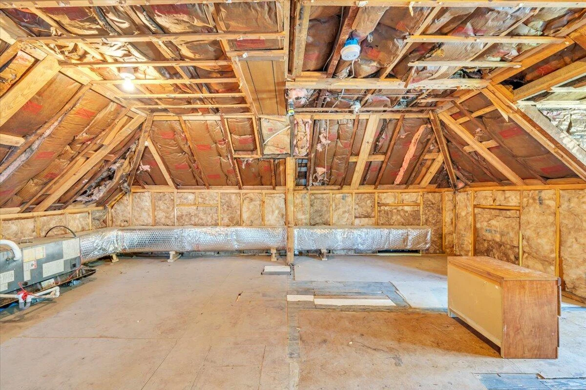 629 Highland AVE SE - Photo 35