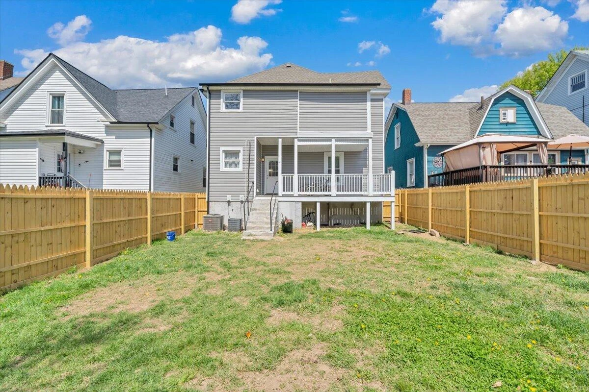 629 Highland AVE SE - Photo 39