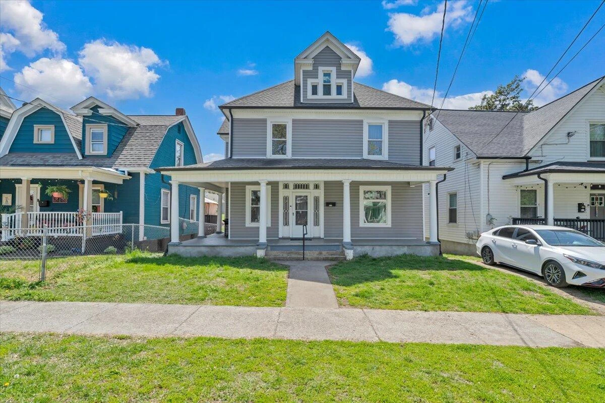 629 Highland AVE SE - Photo 43