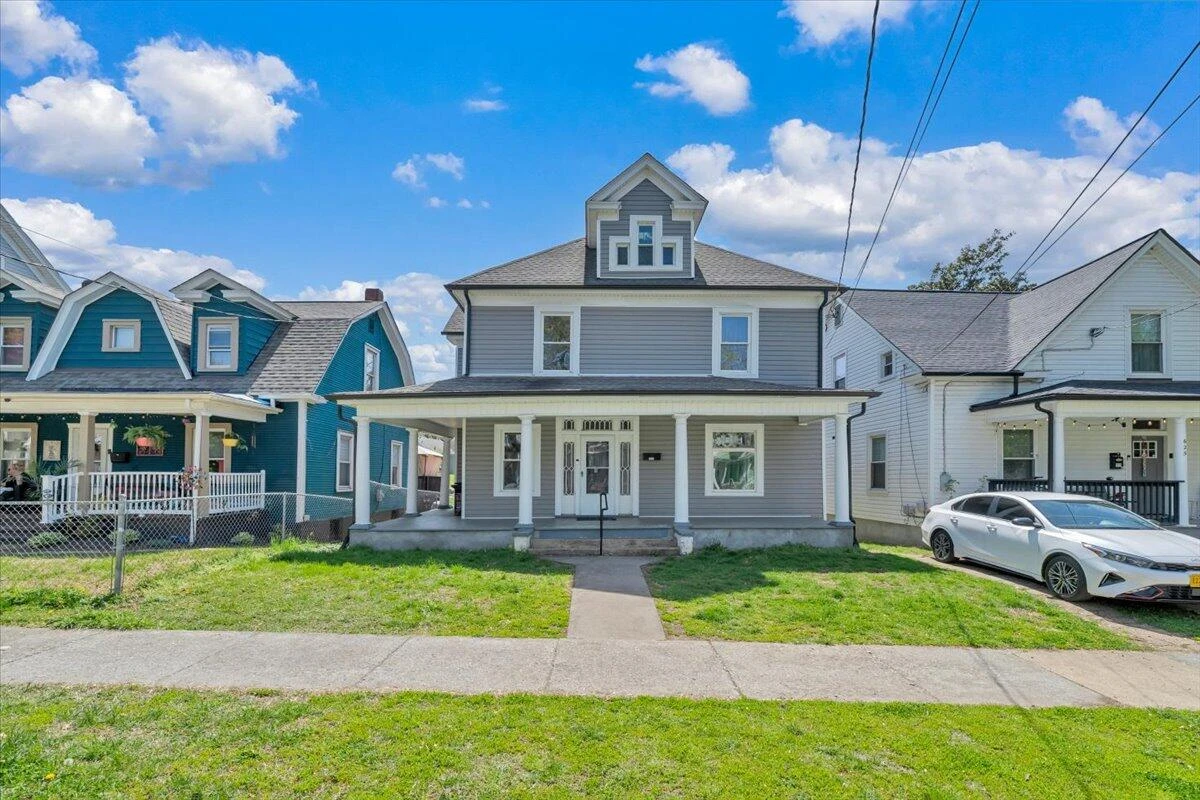 629 Highland AVE SE - Photo 44