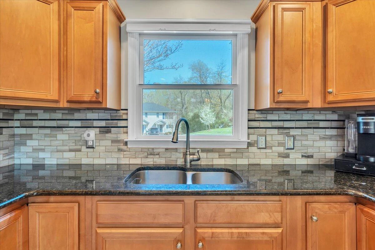 475 Cambridge CT #E2 - Photo 10