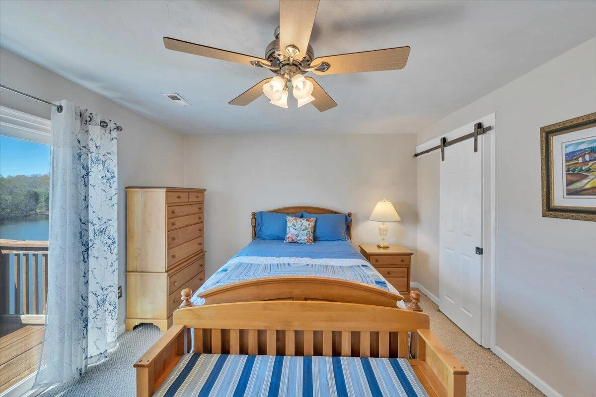 475 Cambridge CT #E2 - Photo 17
