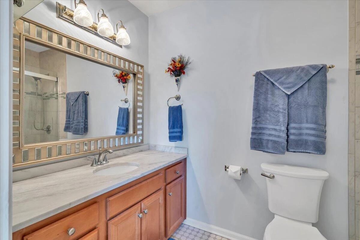475 Cambridge CT #E2 - Photo 21