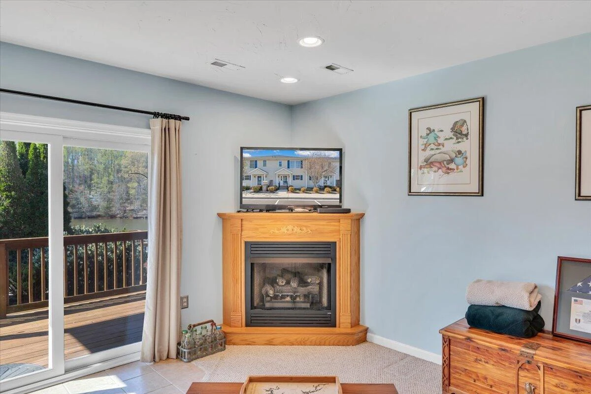 475 Cambridge CT #E2 - Photo 29