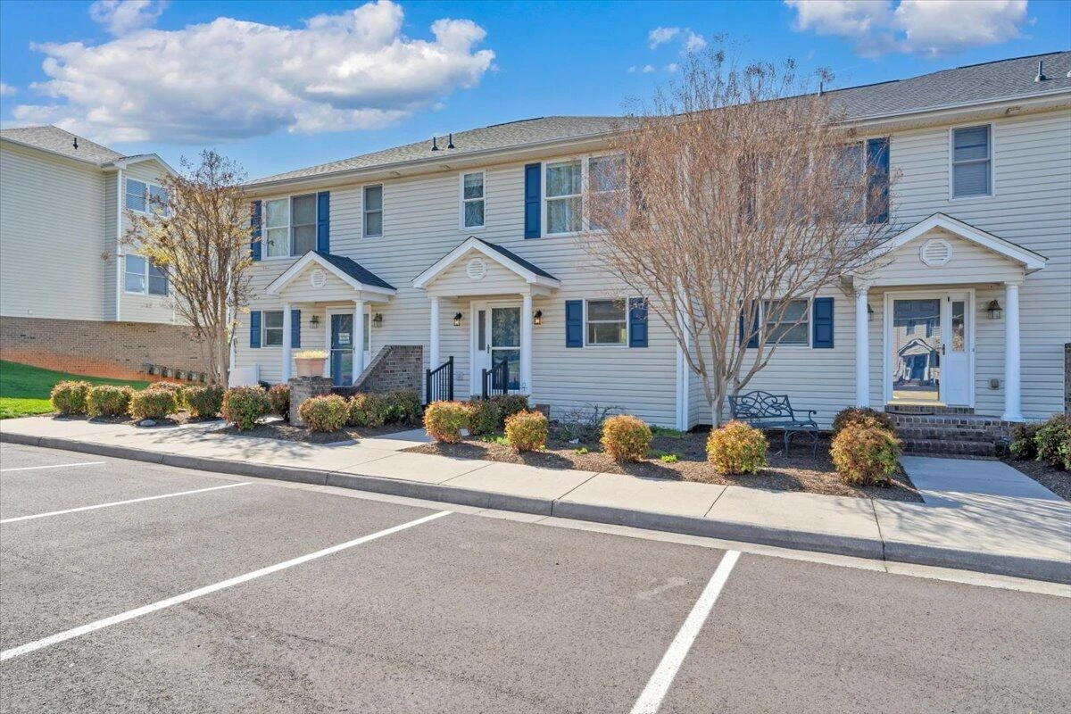 475 Cambridge CT #E2 - Photo 41