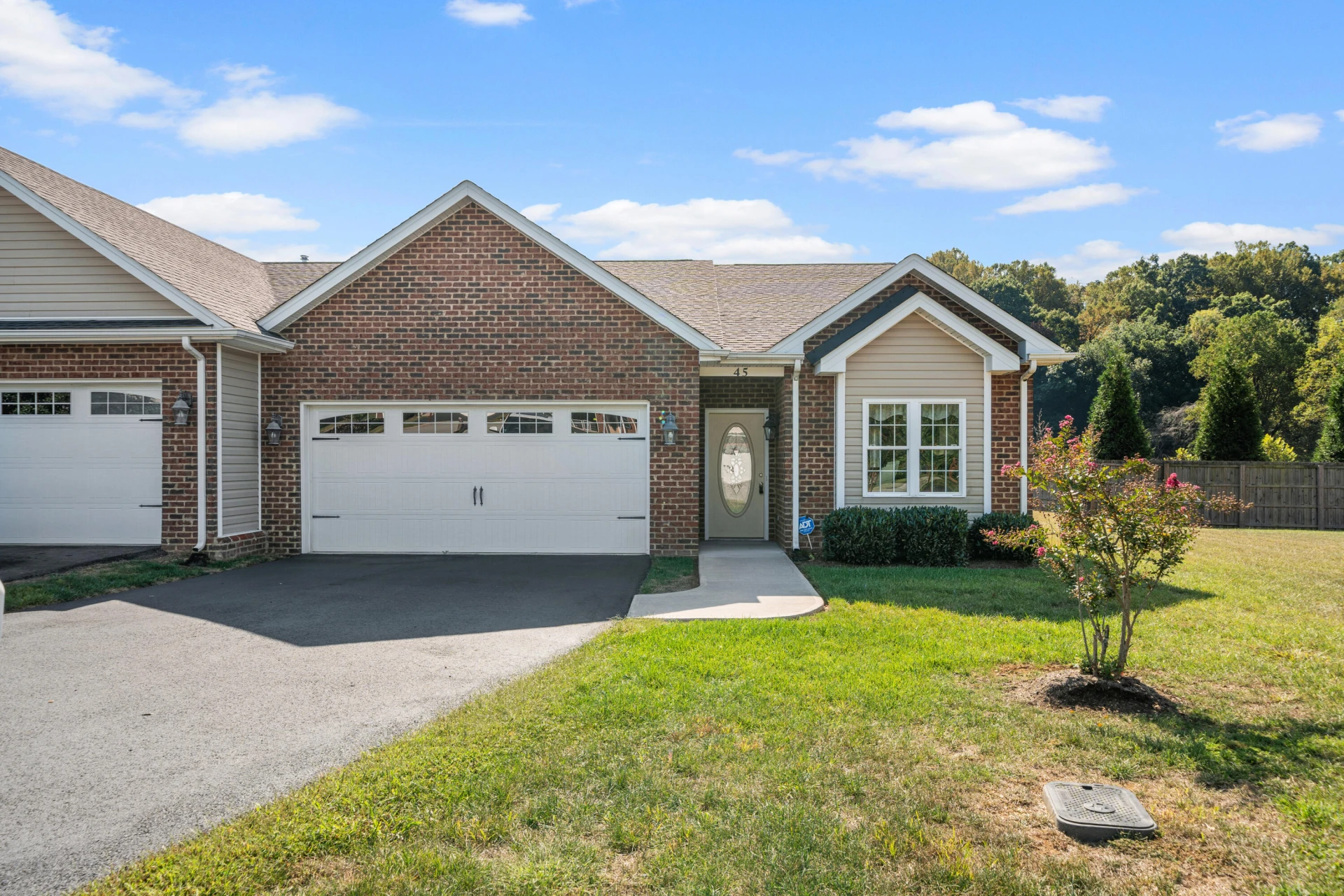 45 Brookfield CT