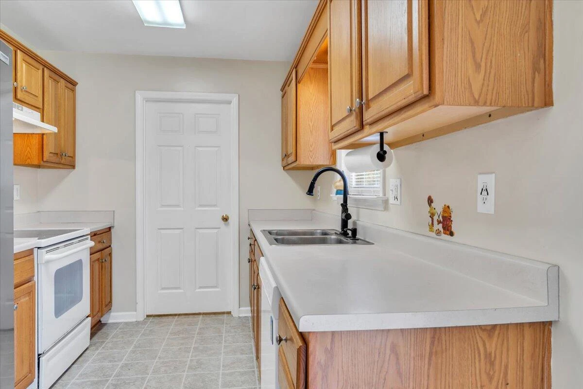 68 Penn AVE - Photo 12