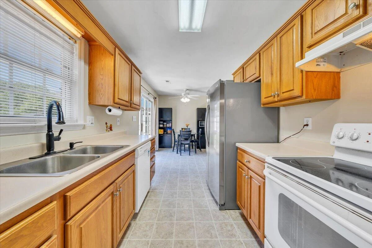 68 Penn AVE - Photo 14