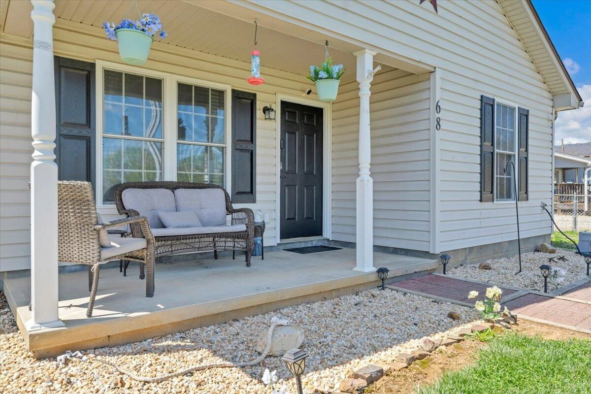 68 Penn AVE - Photo 3