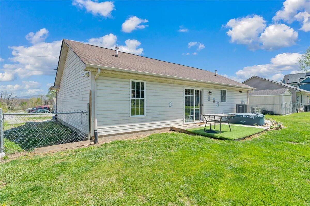 68 Penn AVE - Photo 28