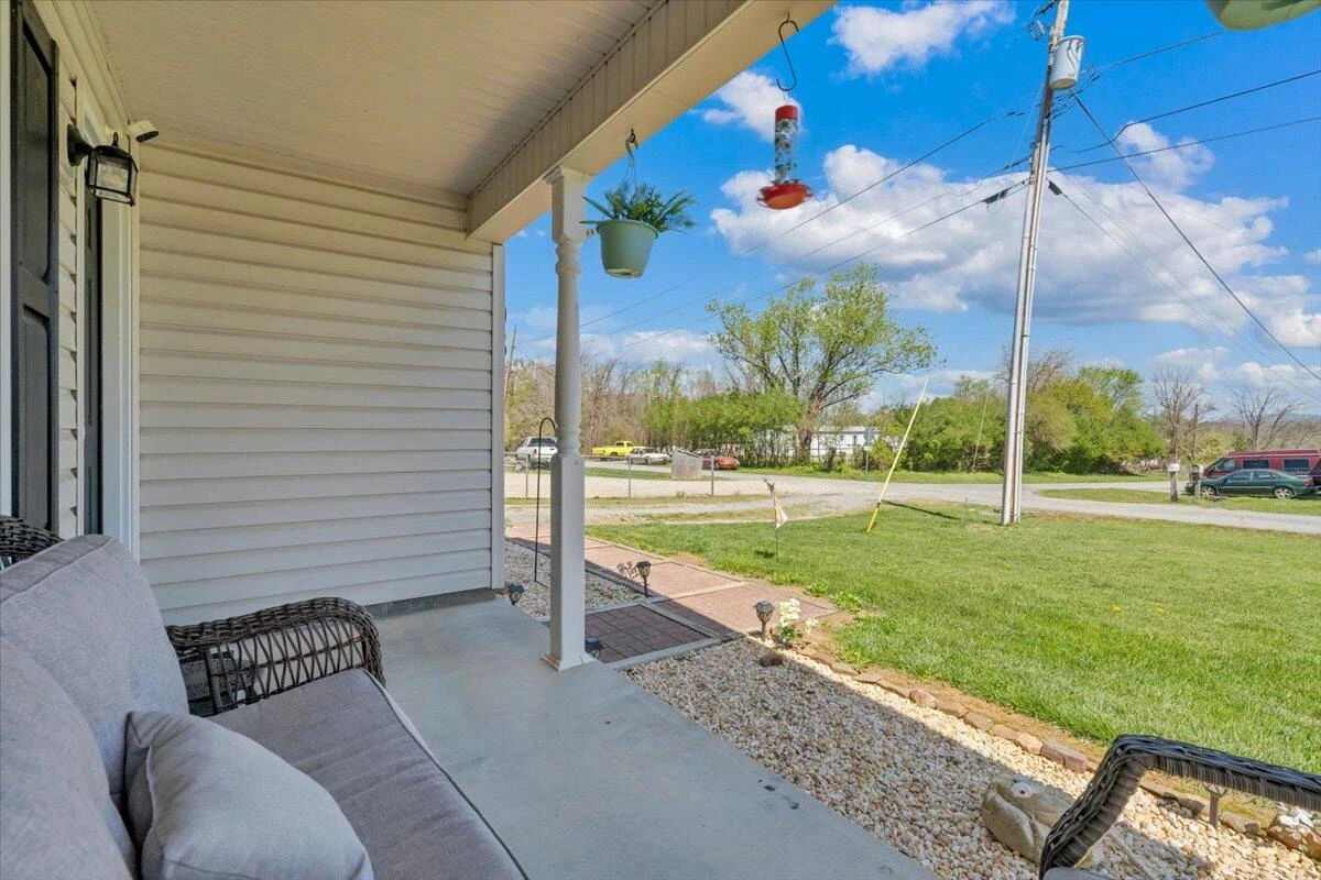 68 Penn AVE - Photo 4
