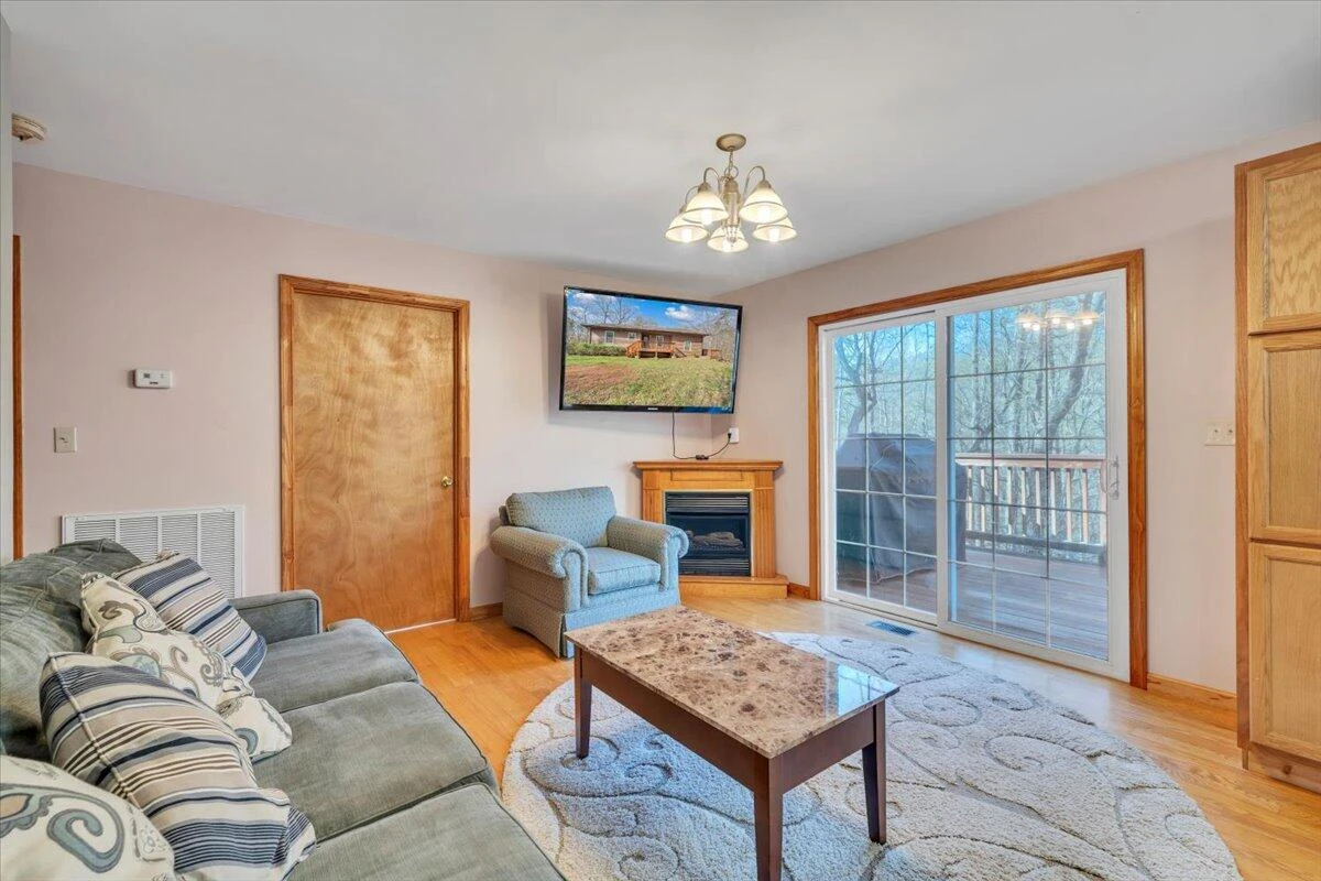 330 Chestnut Forest DR - Photo 18