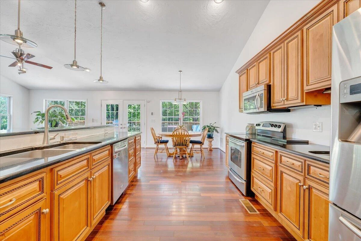 106 Diamond RD - Photo 12