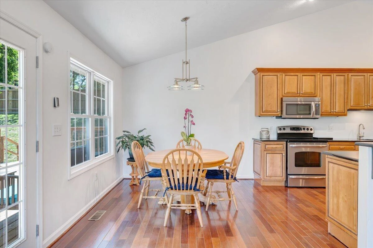 106 Diamond RD - Photo 14