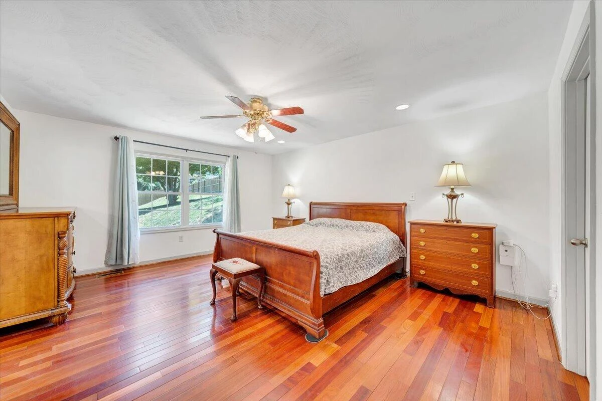 106 Diamond RD - Photo 17