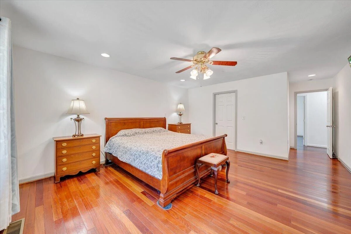 106 Diamond RD - Photo 18