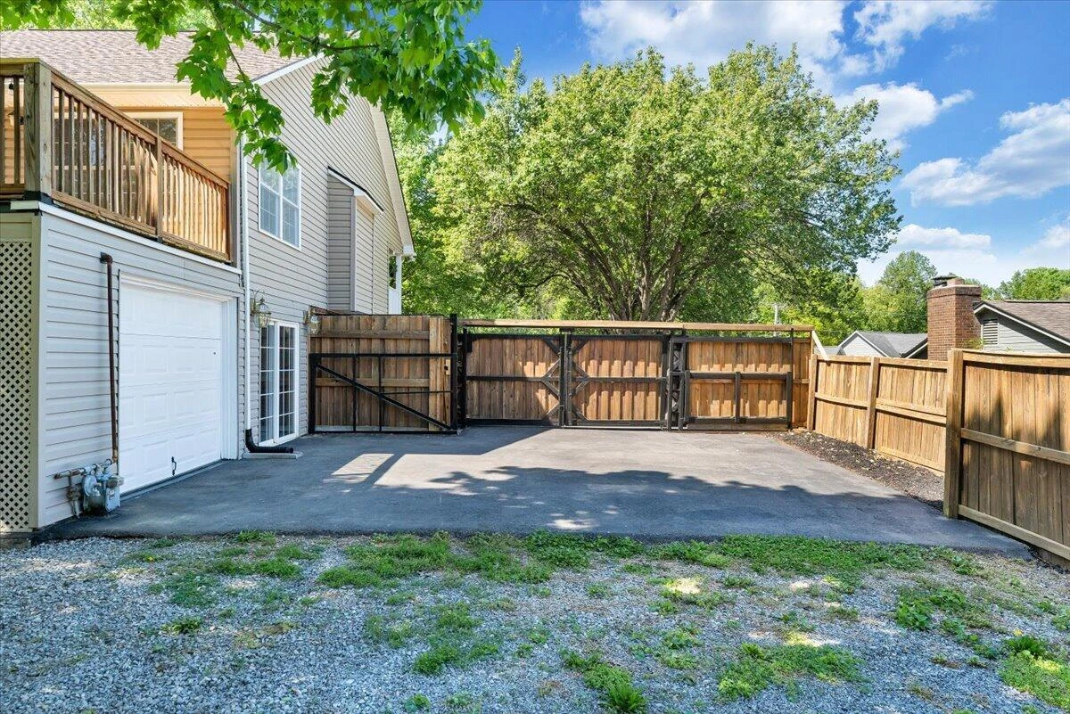 106 Diamond RD - Photo 45