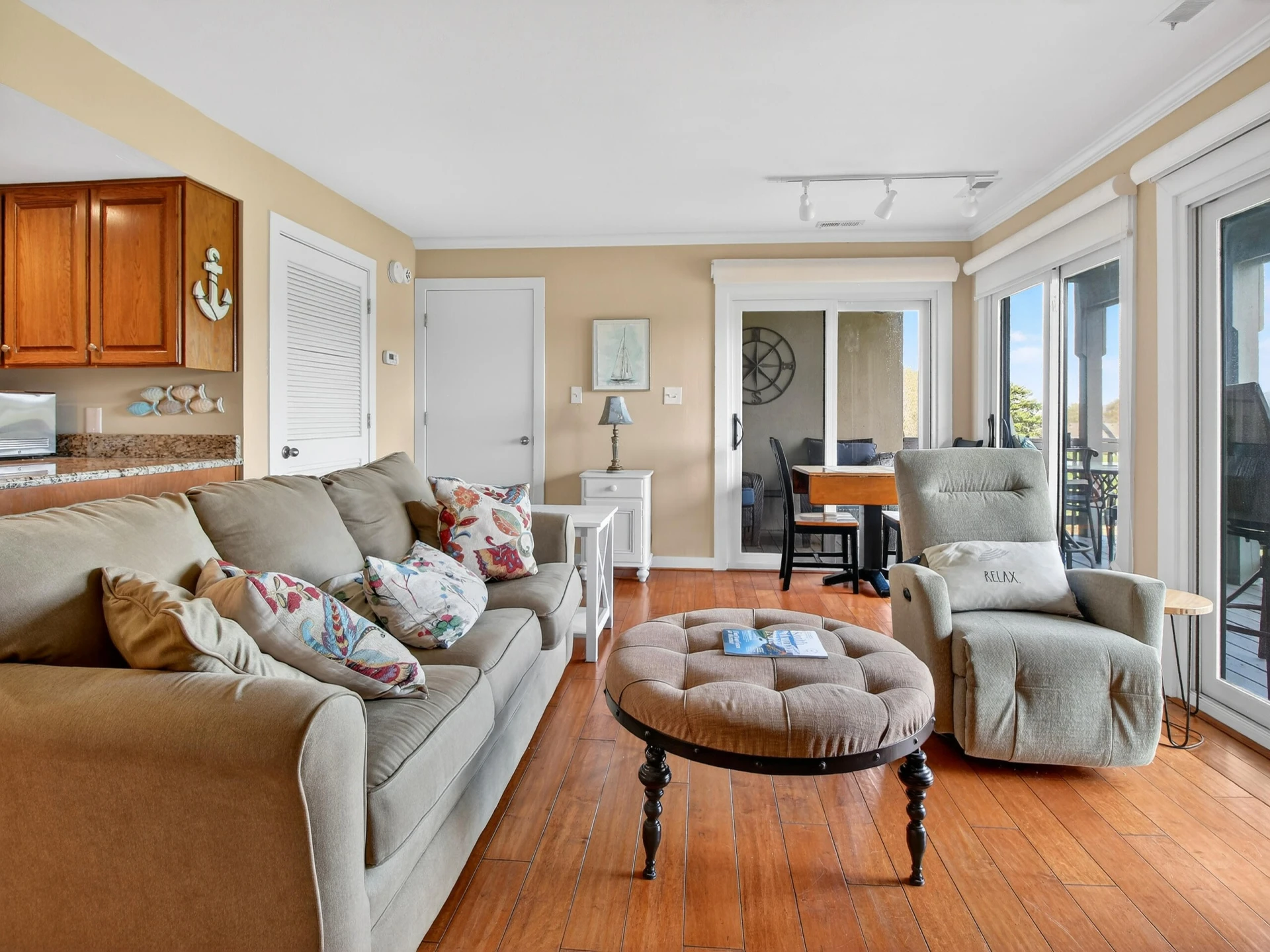 110 Sailors Cove DR #UNIT 1314 - Photo 5