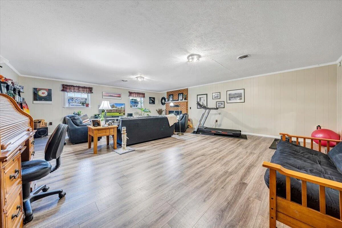 3 Pineview DR - Photo 21