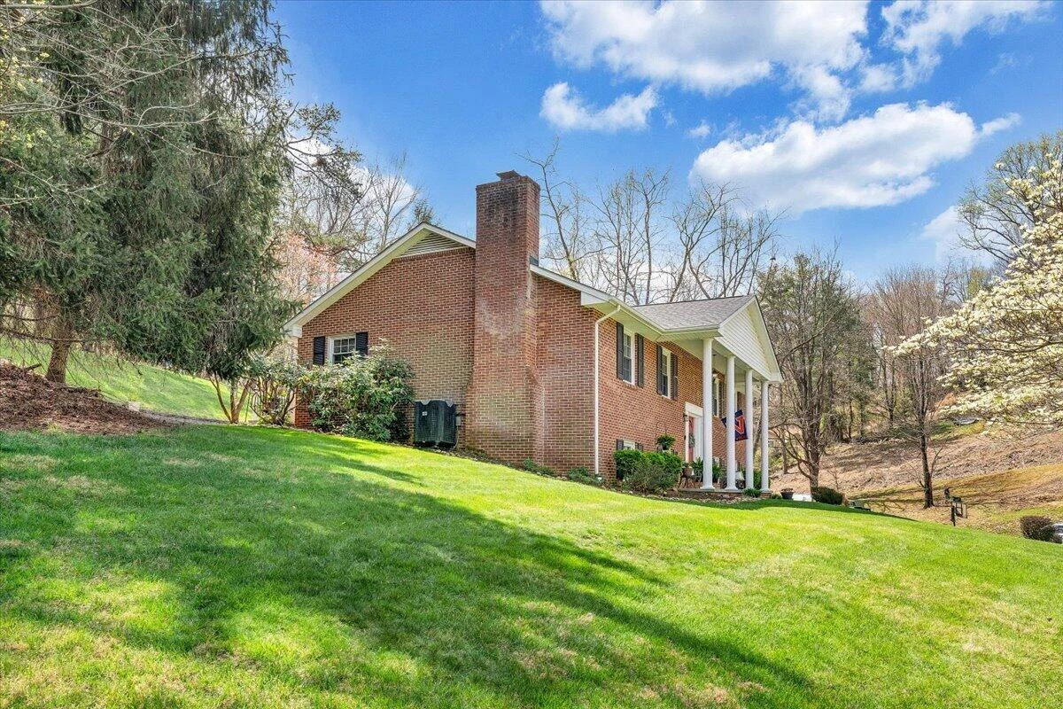 3 Pineview DR - Photo 30