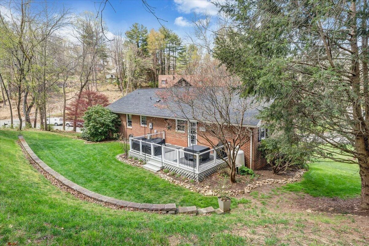 3 Pineview DR - Photo 44