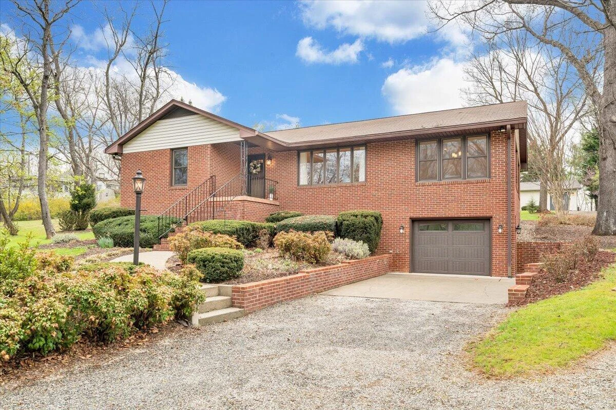 4125 Belle Aire CIR SW - Photo 12