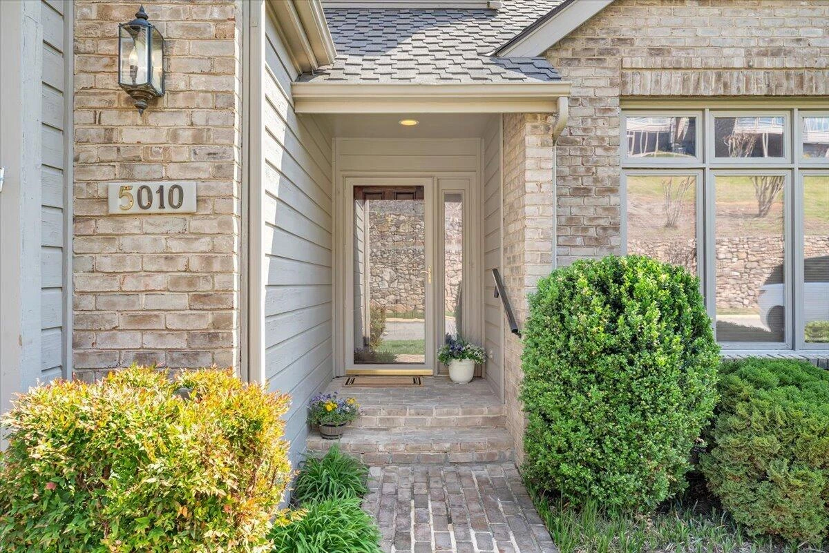 5010 Hunting Hills CIR - Photo 12