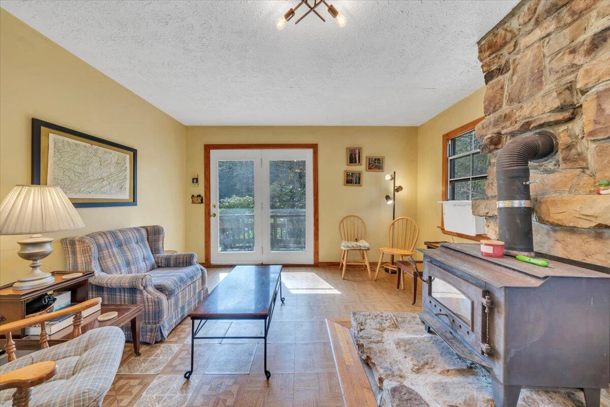 75 Johns Creek RD - Photo 17