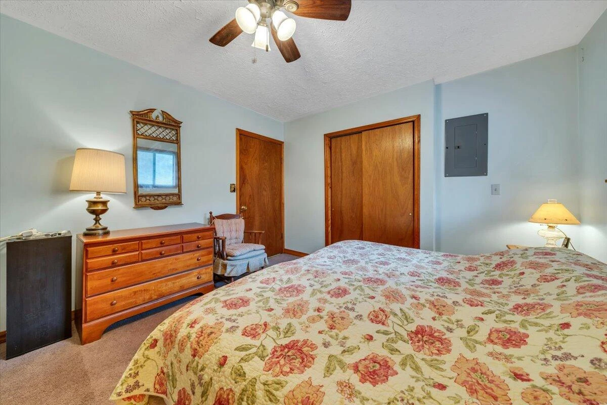 75 Johns Creek RD - Photo 26