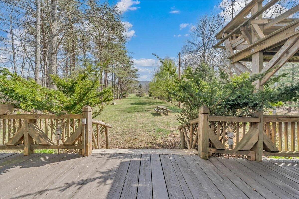 75 Johns Creek RD - Photo 35