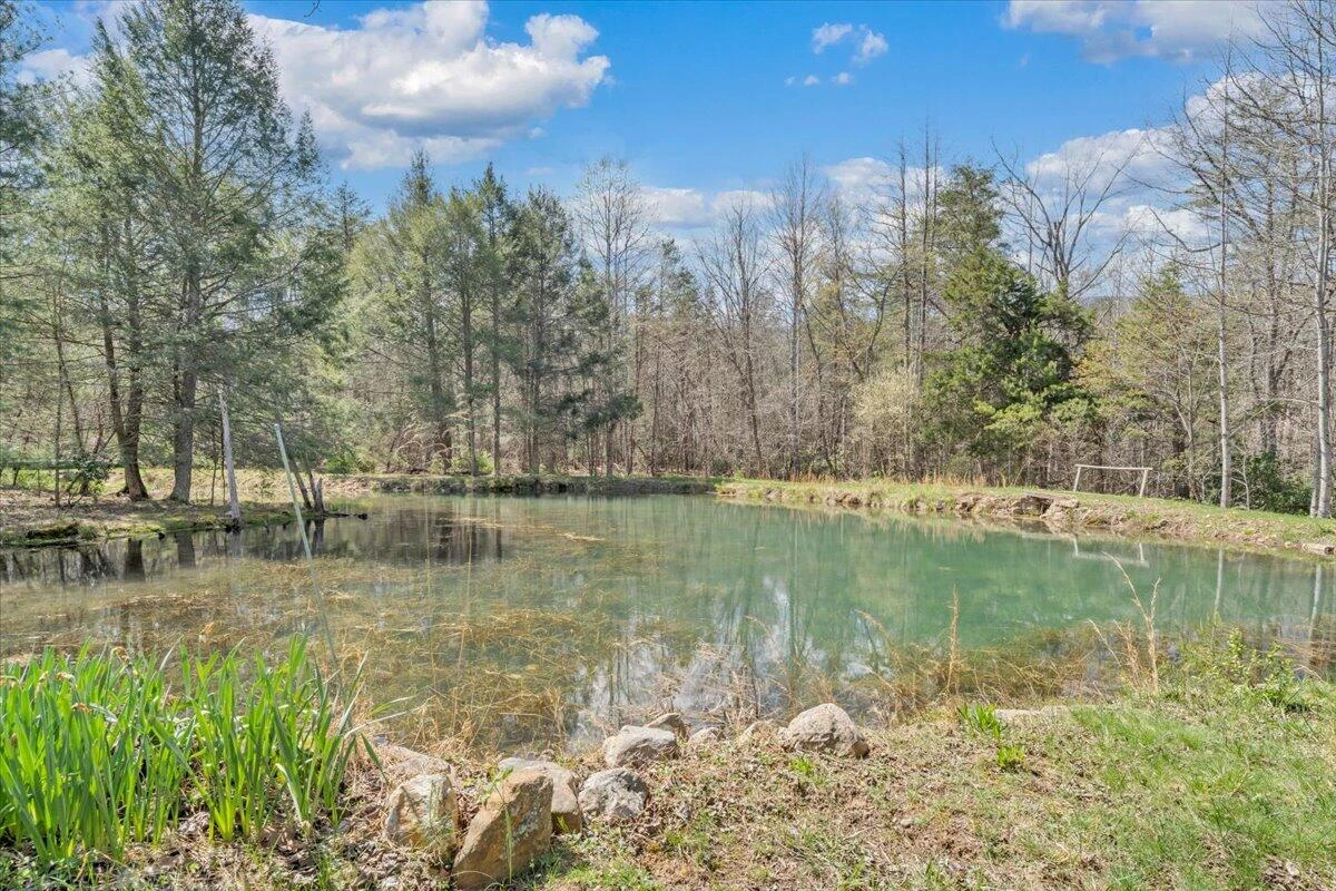 75 Johns Creek RD - Photo 41