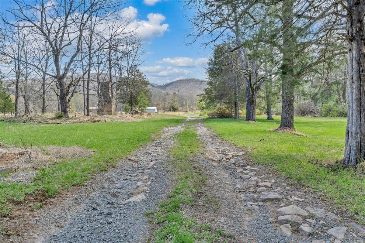 75 Johns Creek RD - Photo 59