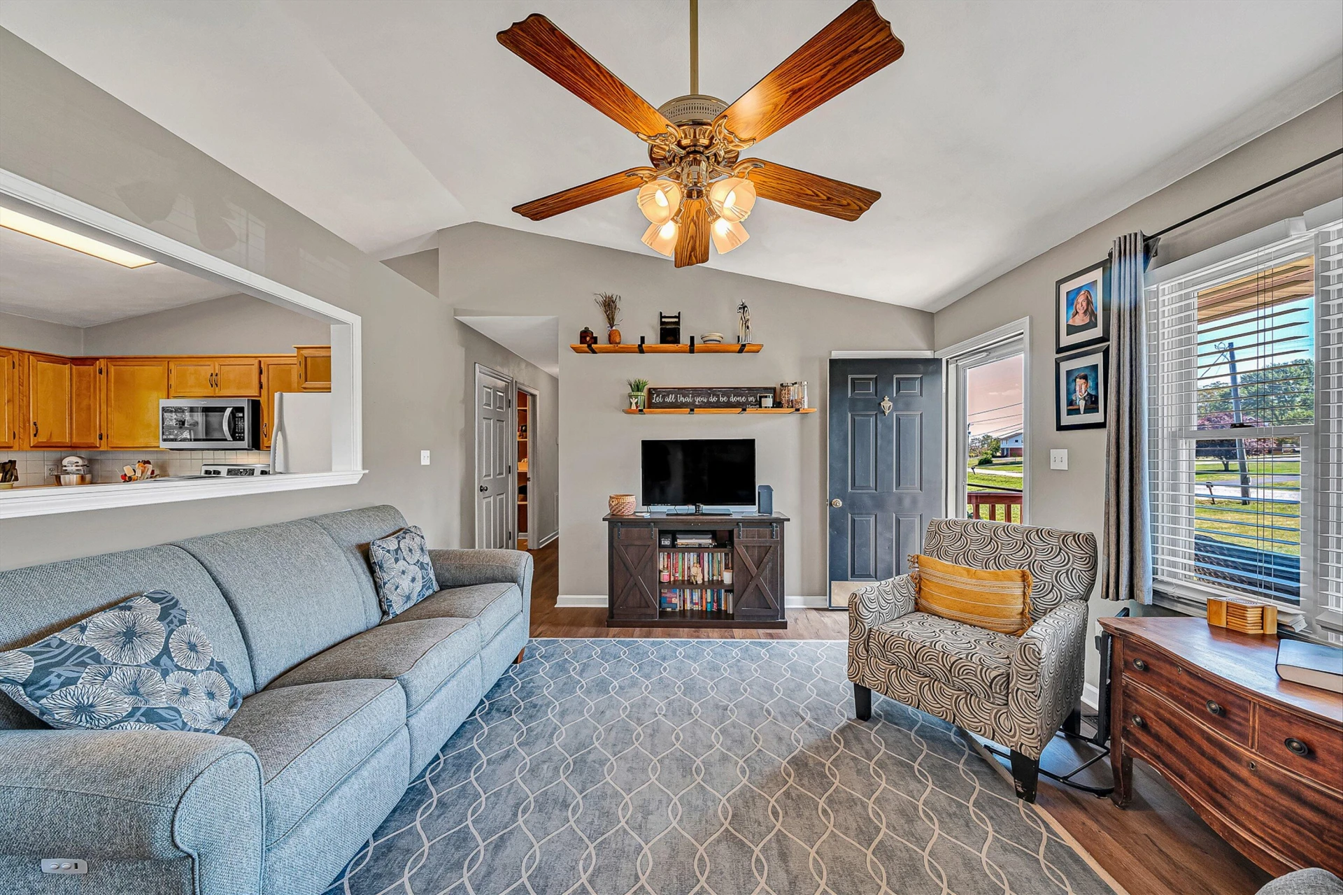 1302 Goodview RD - Photo 6