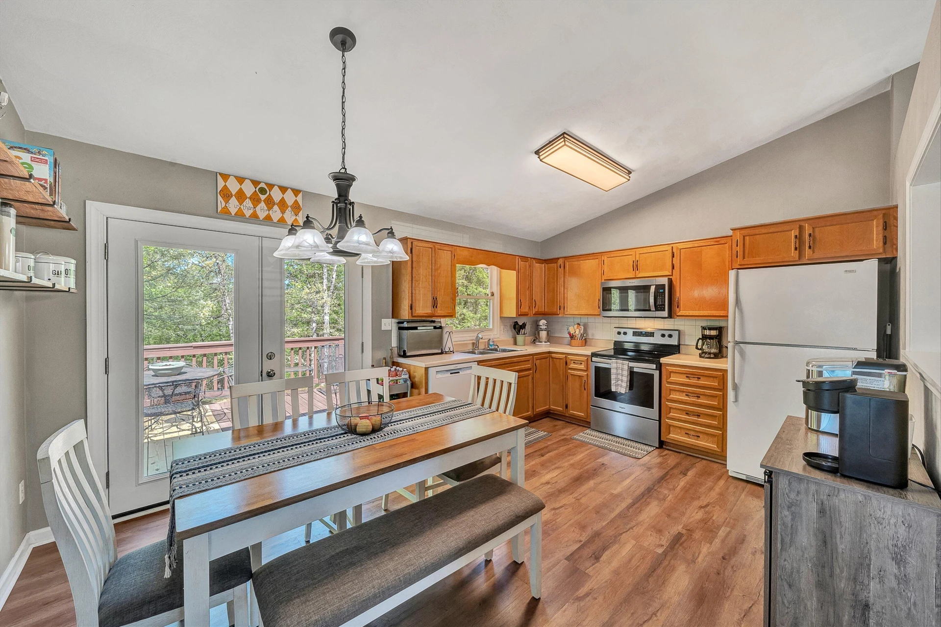 1302 Goodview RD - Photo 9