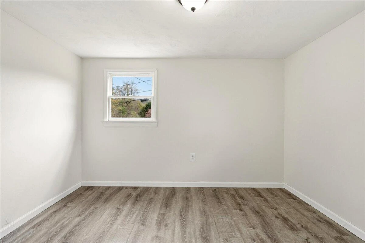 28 Scotts Hollow RD - Photo 13