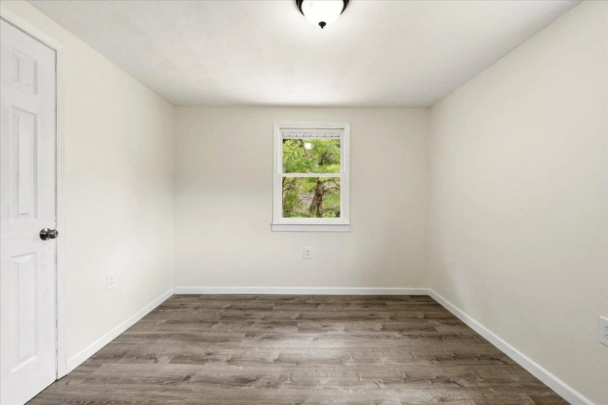 28 Scotts Hollow RD - Photo 15