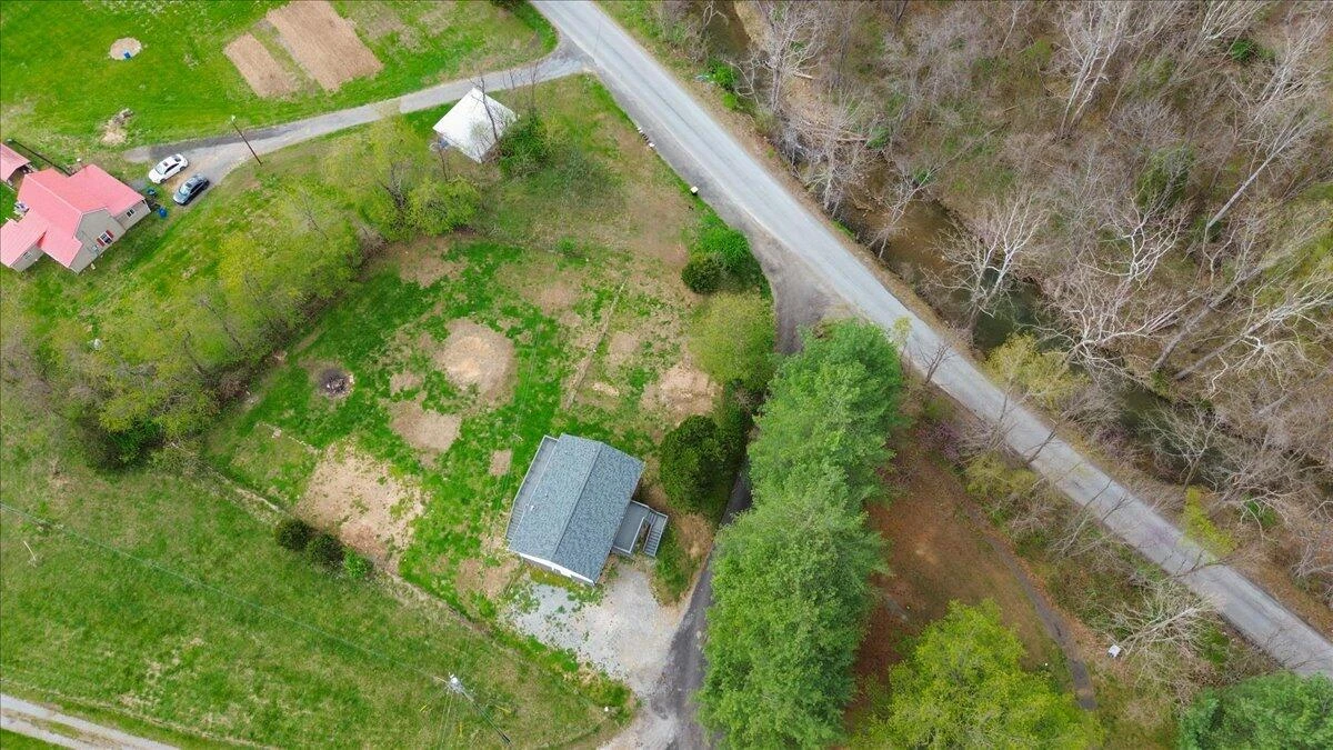 28 Scotts Hollow RD - Photo 36