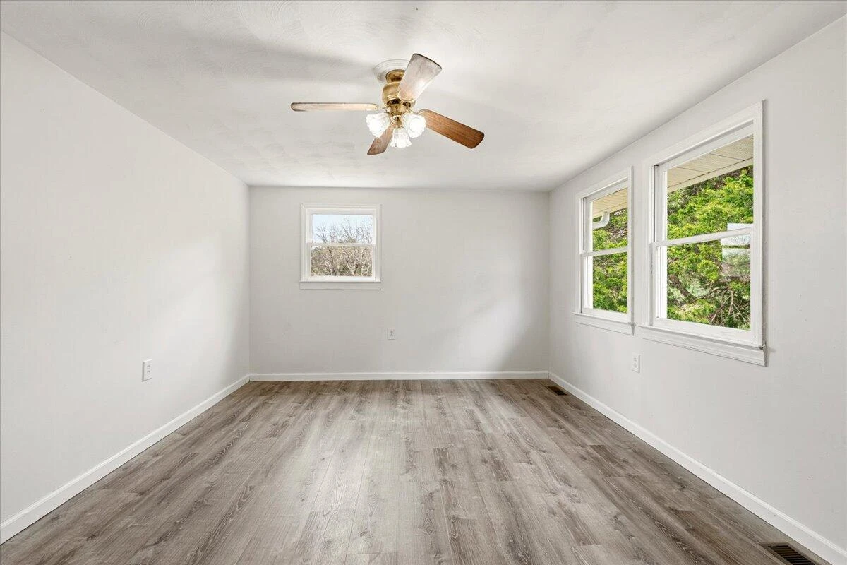 28 Scotts Hollow RD - Photo 9