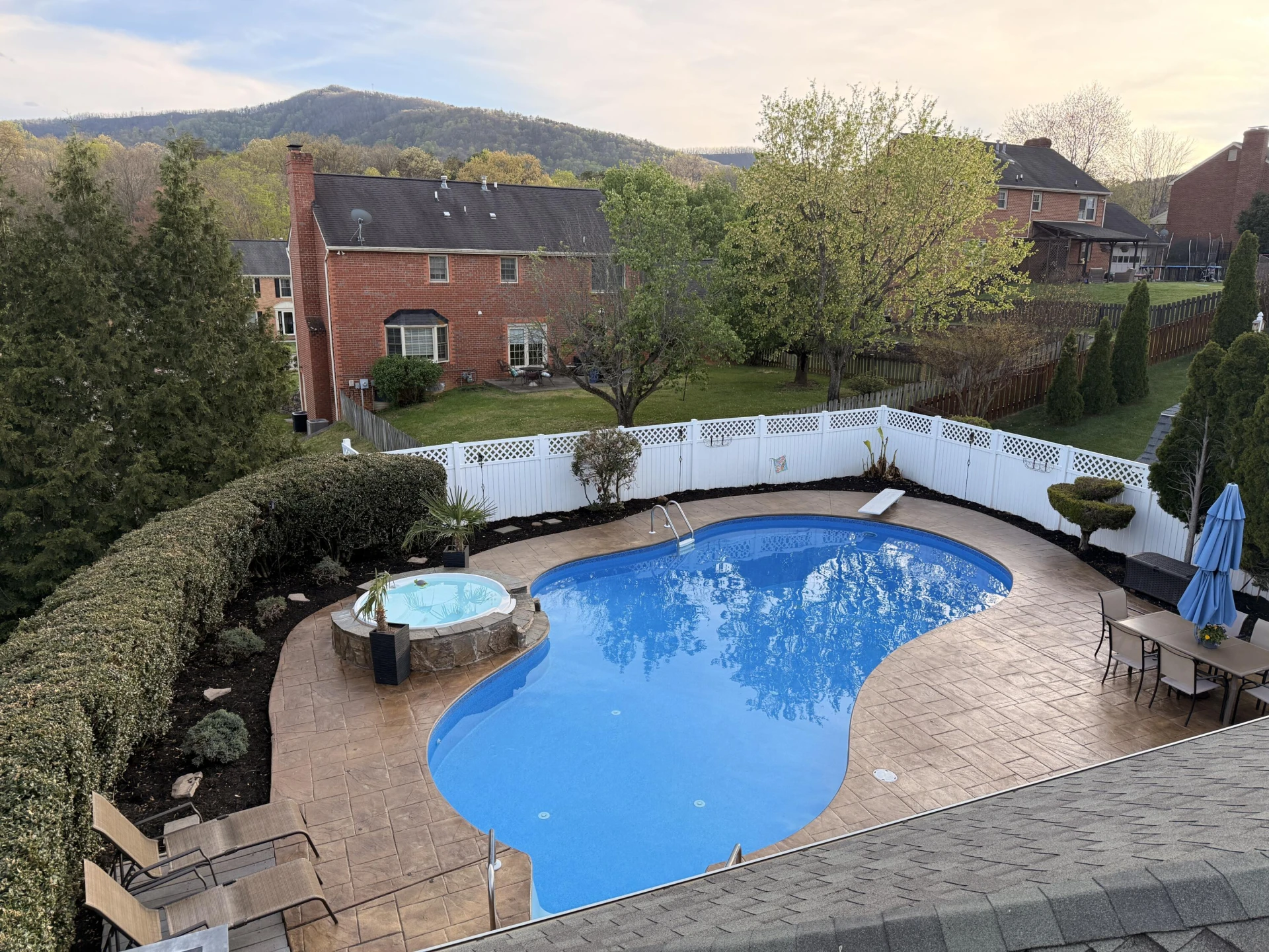 704 Joan CIR - Photo 34