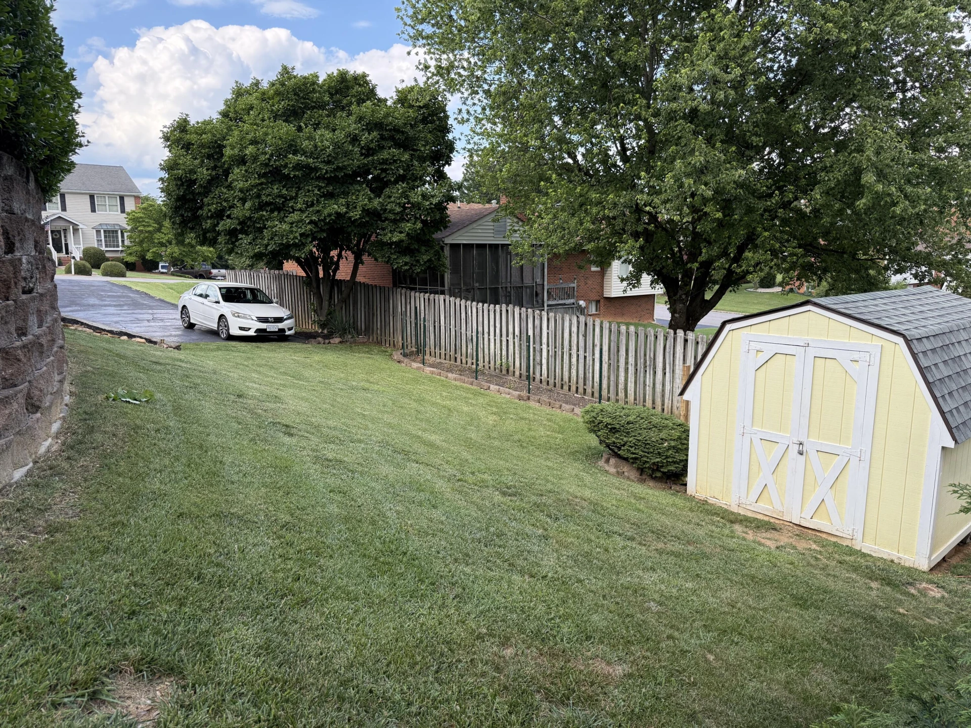 704 Joan CIR - Photo 38