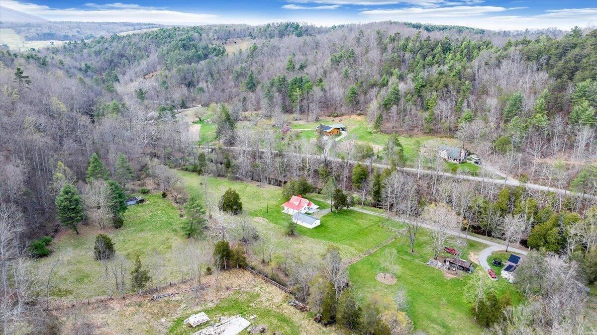2827 Max Creek RD - Photo 51