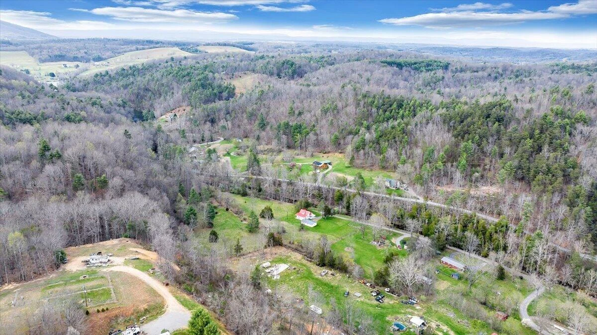 2827 Max Creek RD - Photo 52