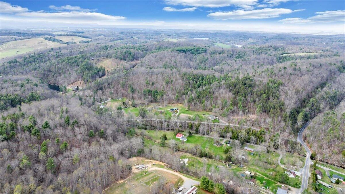 2827 Max Creek RD - Photo 53