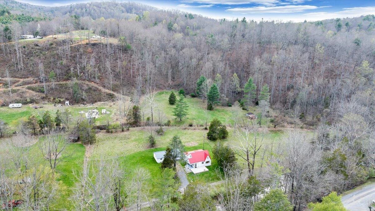 2827 Max Creek RD - Photo 79