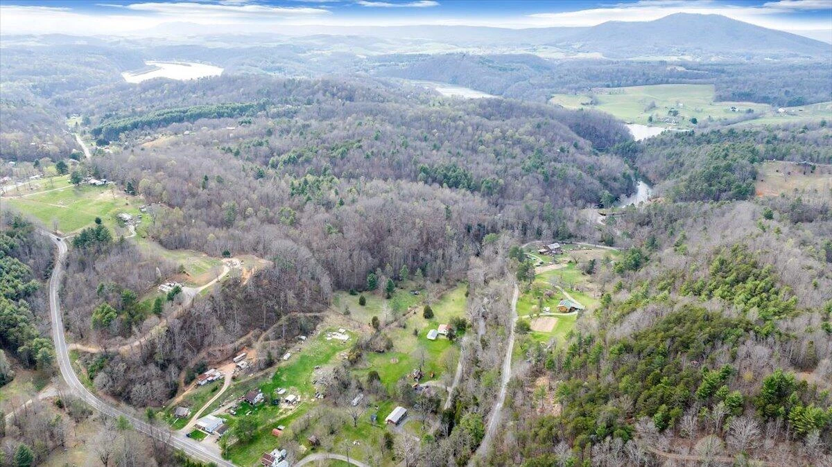 2827 Max Creek RD - Photo 82